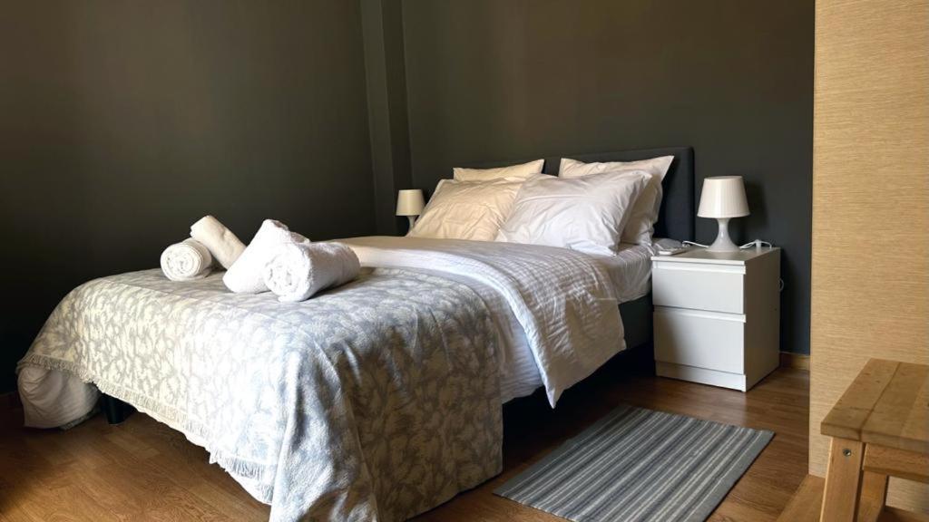 Minimal Apartment Next To The Center Атина Екстериор снимка